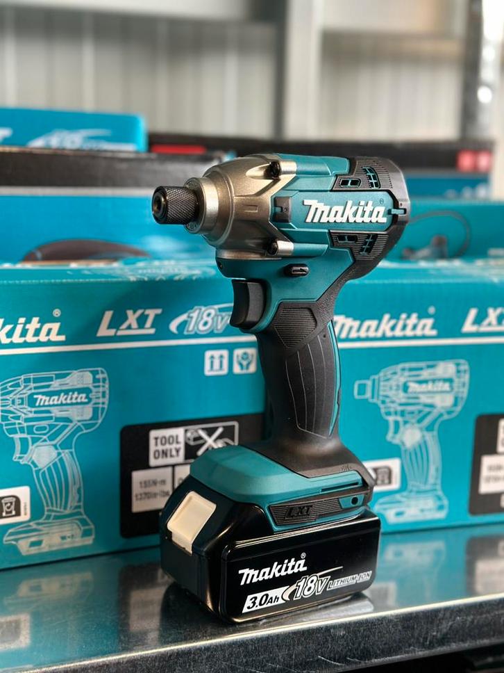 Makita Slagboormachine / Nieuw / Voorraad, Auto diversen, Autogereedschap, Zo goed als nieuw, Ophalen
