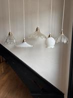 Vintage set 5 glazen hanglampen wit holophane lampenkappen, Huis en Inrichting, Lampen | Hanglampen, Ophalen of Verzenden, Glas