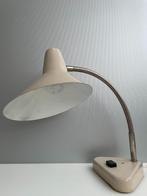 Jaren '60 bureaulamp Hala, Verzenden