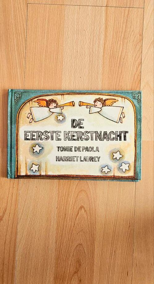 De eerste kerstnacht - Tomie de Paola & Harriet Laurey ZGAN, Boeken, Kinderboeken | Kleuters, Zo goed als nieuw, Jongen of Meisje