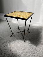 Vintage gele mini plantentafel / mozaïek bijzettafel, Ophalen