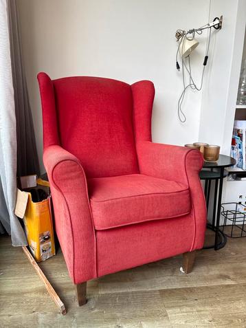 Rode Rib Fauteuil beschikbaar voor biedingen