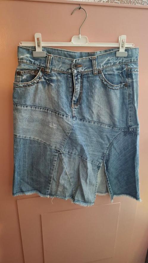 Spijkerrok blauw knielengte  Maat 40., Kleding | Dames, Rokken, Zo goed als nieuw, Maat 38/40 (M), Blauw, Knielengte, Ophalen of Verzenden