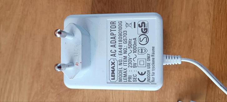 Adapter Lemax 9v kerst kerstdorp kermis, Diversen, Kerst, Zo goed als nieuw, Ophalen