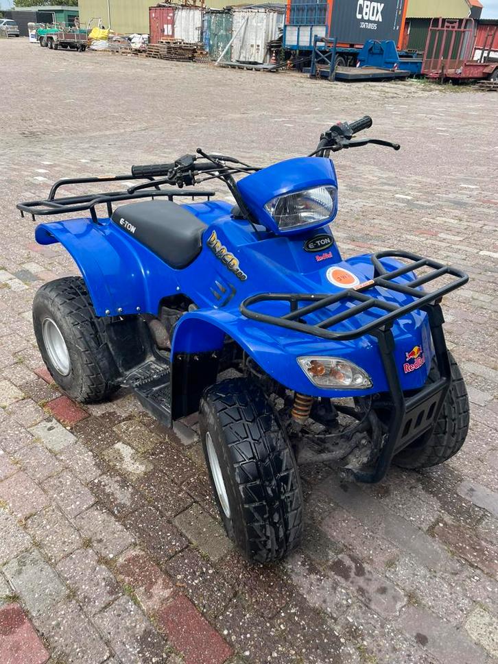Quad 100cc blauw 2 takt E-ton kinderquad te koop, Fietsen en Brommers, Minibikes, Midibikes en Pitbikes, Zo goed als nieuw, Overige typen