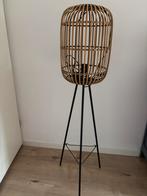 Staande lamp, Huis en Inrichting, Lampen | Vloerlampen, Ophalen, Zo goed als nieuw, 100 tot 150 cm