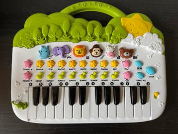 Zo Goed Als Nieuwe Kinderpiano beschikbaar voor biedingen