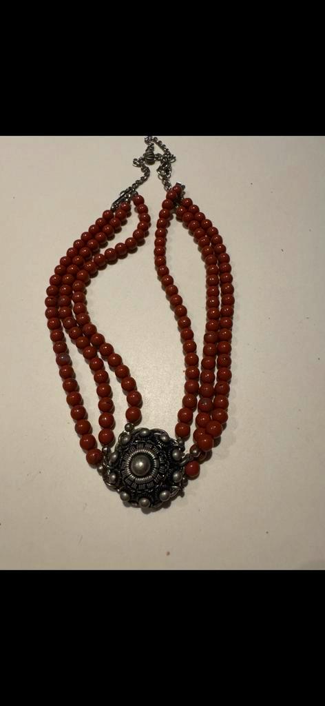 Koraal ketting met Zeeuws knoopje zilver, Sieraden, Tassen en Uiterlijk, Kettingen, Zo goed als nieuw, Zilver, Rood, Met hanger