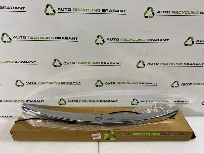 Sierstrip van een Suzuki Baleno, Auto-onderdelen, Gebruikt, -, -, Ophalen of Verzenden