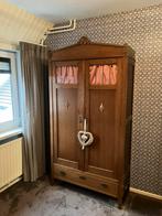 Antieke meidenkast of kledingkast, Ophalen of Verzenden