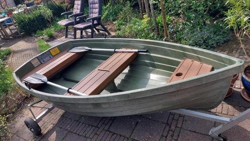 Walker Bay 8  Roei- Vis- Bijboot, Watersport en Boten, Roeiboten, Gebruikt, Polyester, Ophalen