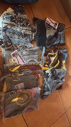 Partij kleding, Ophalen, Zo goed als nieuw