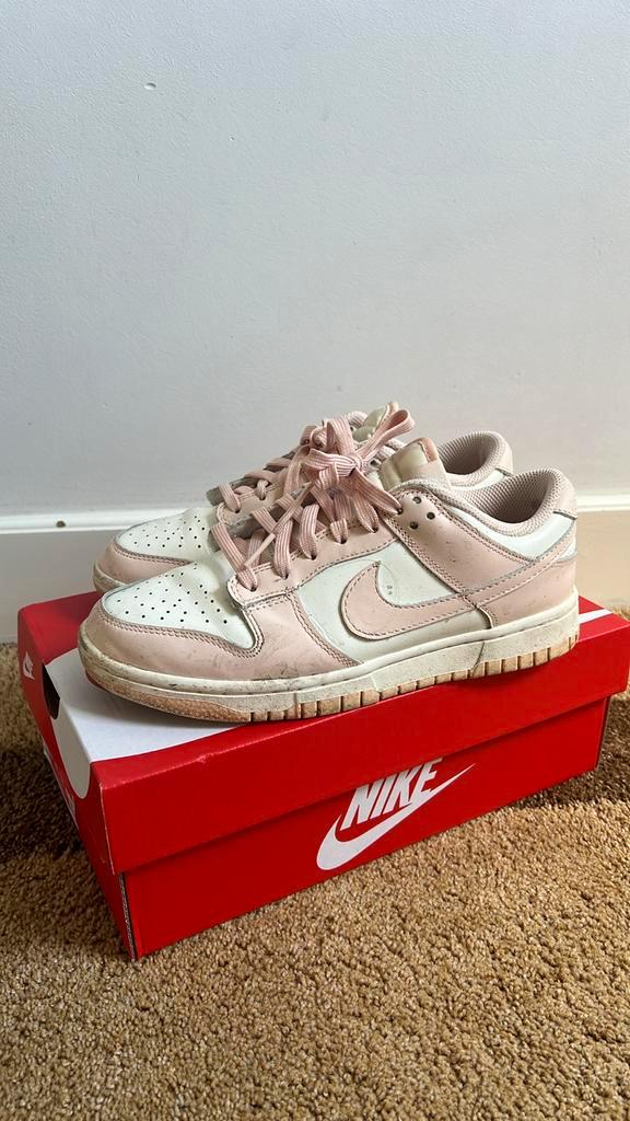 Nike Dunk Low Orange Pearl maat 38, Kleding | Dames, Schoenen, Gedragen, Sneakers of Gympen, Oranje, Ophalen of Verzenden