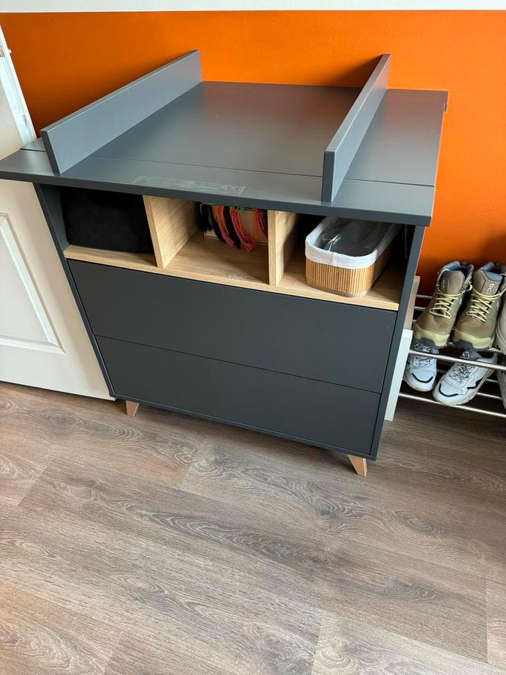 Babykamer Commode & Ledikant + Matras, Kinderen en Baby's, Kinderkamer | Commodes en Kasten, Zo goed als nieuw, Commode, 90 tot 105 cm
