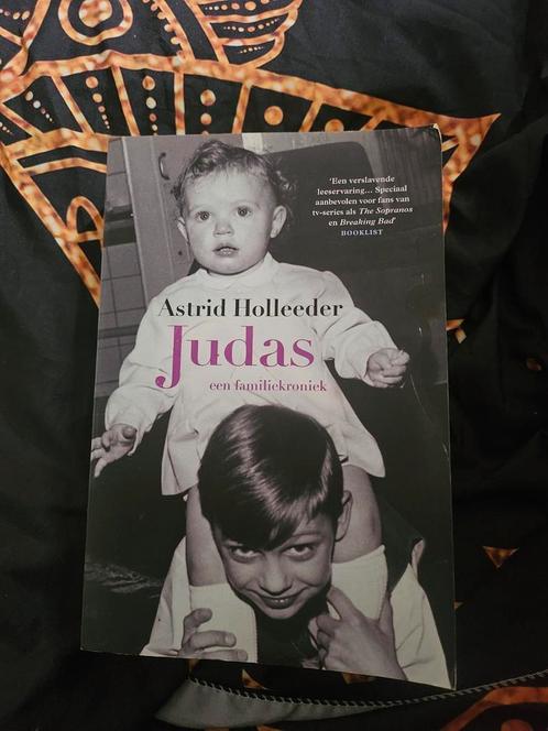 Astrid Holleeder - Judas, Boeken, Detectives, Gelezen, Ophalen of Verzenden