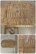 Rotan hanglamp- afhalen NU 55,-, Huis en Inrichting, Lampen | Hanglampen, Ophalen, Overige materialen, 50 tot 75 cm, Nieuw