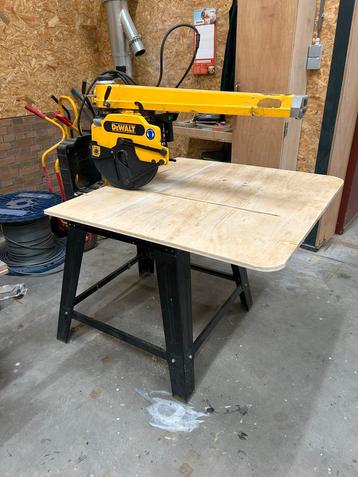 DeWalt DW722KN-XS Radiaalzaag beschikbaar voor biedingen