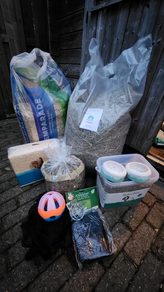 Selective konijnenvoer, smulhooi, hennep, ren, net, speeltje, Dieren en Toebehoren, Knaagdieren en Konijnen | Toebehoren, Zo goed als nieuw