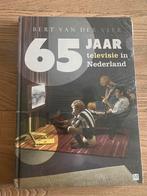 Bert van der Veer - 65 jaar televisie in Nederland NiEUW, Nieuw, Bert van der Veer, Ophalen of Verzenden