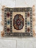 Perzisch tapijt 32x31cm, Ophalen of Verzenden