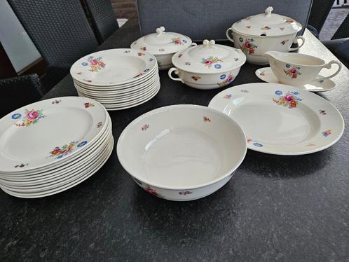 eetservies type Boudewijn van P. Regout. (Maastricht), Antiek en Kunst, Antiek | Servies compleet, Ophalen of Verzenden