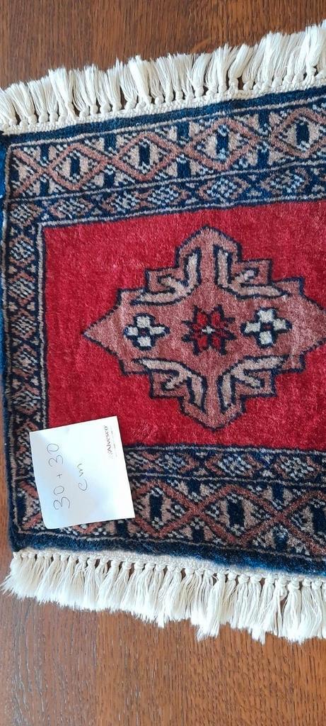 Perzische tapijtje, per stuk €12,50 samen €20,00, Antiek en Kunst, Antiek | Kleden en Textiel, Ophalen of Verzenden