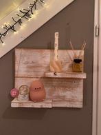 Houten wandrek met 2 plankjes – whitewash / landelijke stijl, Huis en Inrichting, Woonaccessoires | Wandplanken en Boekenplanken