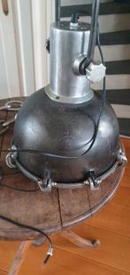 Stoere industriële  hanglamp van PTMD, Ophalen of Verzenden, Zo goed als nieuw, Metaal, Industriël