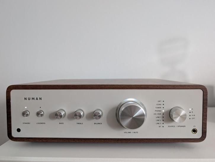 Numan Amplifier, Audio, Tv en Foto, Versterkers en Receivers, Zo goed als nieuw, Stereo, 120 watt of meer, Overige merken, Ophalen of Verzenden