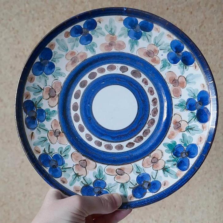 Bordje bloemen, Huis en Inrichting, Keuken | Servies, Zo goed als nieuw, Bord(en), Overige stijlen, Porselein, Ophalen of Verzenden