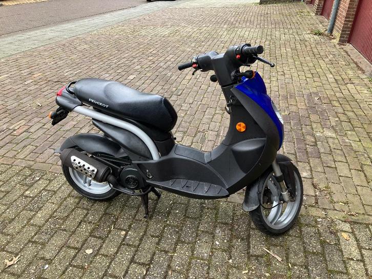 Peugeot Ludix snor, Fietsen en Brommers, Snorfietsen en Snorscooters, Gebruikt, Peugeot, Benzine, Ophalen