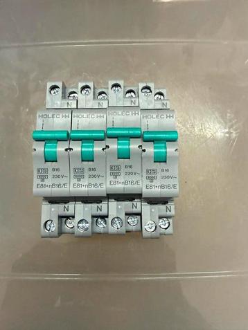 4 Holec zekering automaten 16A - E81+nB16/E beschikbaar voor biedingen