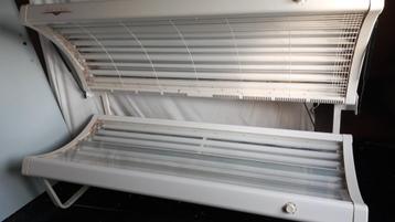 Zonnebank beschikbaar voor biedingen