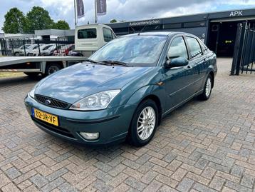 Ford Focus 1.8-16V Ghia - Uniek - Topstaat beschikbaar voor biedingen