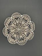 Broche bloem | filigraan, Ophalen, Overige materialen, 4 tot 7 cm, Gebruikt