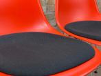 Vitra DSR Set van 4 bij TheReSaels, Huis en Inrichting, Stoelen, Gebruikt, Ophalen of Verzenden, Vier, Zwart