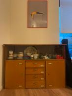 Vintage vitrinekast, Ophalen