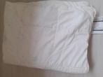 Dekbed 120 x 109, met gratis overtrek., Gebruikt, Jongetje of Meisje, Wit, Ophalen of Verzenden