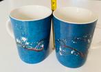2 handbeschilderde  mokken Magnolia blauw Japan Royal Tea, Huis en Inrichting, Keuken | Servies, Ophalen of Verzenden, Zo goed als nieuw