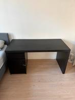 Ikea Malm bureau - zwart, Huis en Inrichting, Bureaus, Ophalen, Gebruikt, Bureau