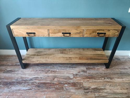 Mangohout Sidetable, Huis en Inrichting, Tafels | Sidetables, Zo goed als nieuw, 25 tot 50 cm, 100 tot 150 cm, Rechthoekig, Ophalen