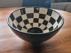 Keramische  schaal met schaakbordpatroon, Ophalen of Verzenden
