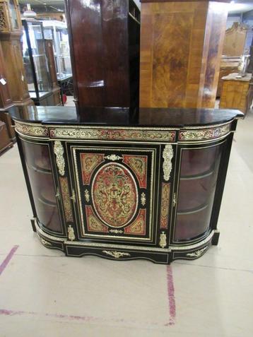 Oer 08769 ANTIEK gerestaureerd breed rode boulle dressoir beschikbaar voor biedingen