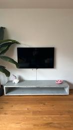 Samsung 55" 4K TV (UE55AU7172U) + Sanus Muurbeugel, Ophalen, LED, 50 Hz, Zo goed als nieuw