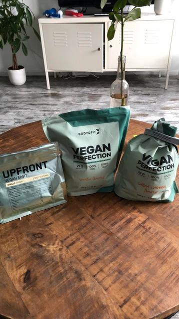 Vegan eiwit / proteïne 3 verschillende beschikbaar voor biedingen