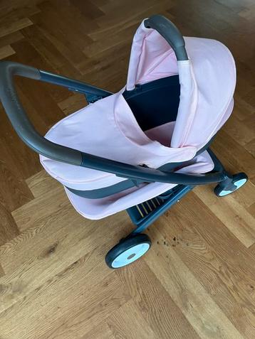 Poppenwagentje Smoby beschikbaar voor biedingen