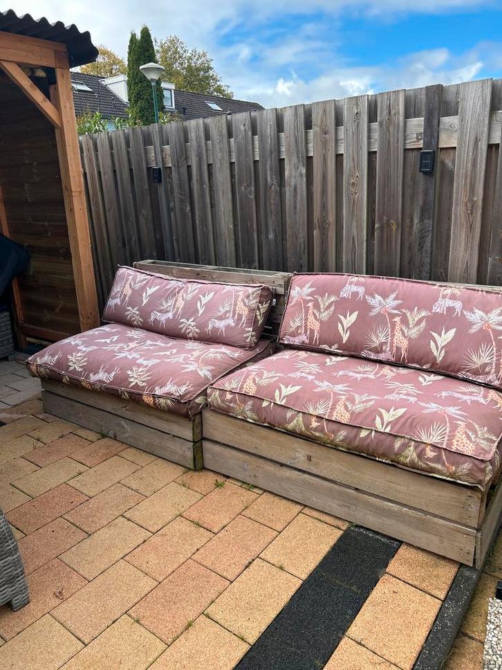 Palletbank met kussens, Tuin en Terras, Tuinbanken, Gebruikt, Hout, Ophalen of Verzenden