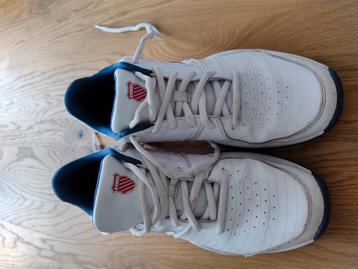 Kswiss tennisschoen beschikbaar voor biedingen