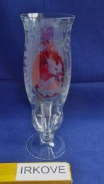 2 X BOHEEMS GLAS * GEGRAVEERD WILD EN BLOEMEN * Op Voet *, Antiek en Kunst, Antiek | Glas en Kristal, Verzenden