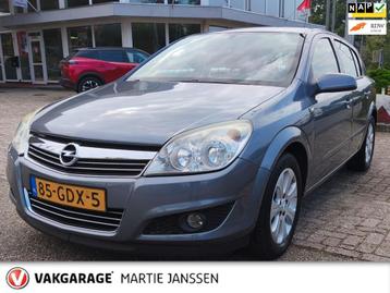 Opel Astra 1.6 Temptation beschikbaar voor biedingen